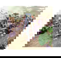 Finds on Fitzroy - Retro and Vintage