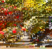 Hahndorf Main Street - Darwin Holiday