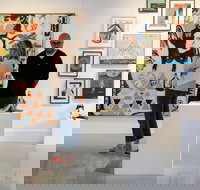 Lone Goat Gallery - Darwin Holiday