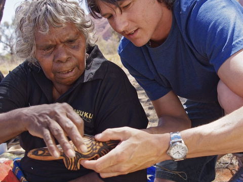 Maruku Arts - Gallery - Darwin Holiday 1