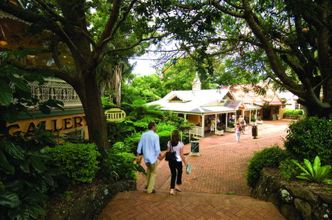 Montville - Darwin Holiday 0