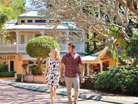 Montville - Darwin Holiday 2