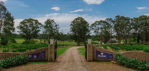 Moorebank Vineyard - Darwin Holiday 0