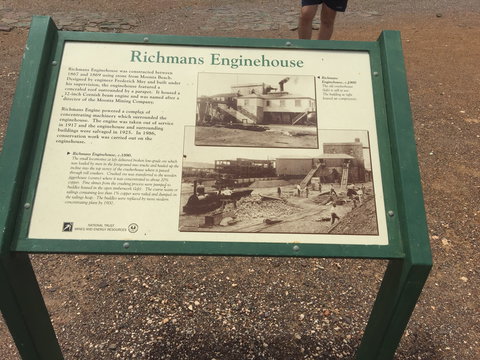 Richmans Enginehouse - Darwin Holiday 2