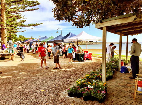 Stansbury Seaside Markets - Darwin Holiday 0
