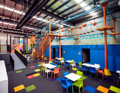 Supaworld Hobart - Darwin Holiday 0