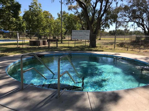 Walgett Artesian Bore Baths - Darwin Holiday 0