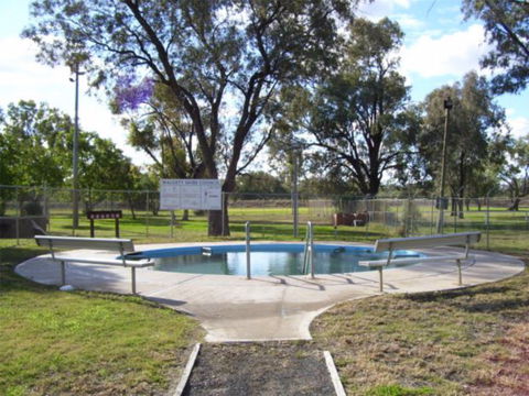 Walgett Artesian Bore Baths - Darwin Holiday 1