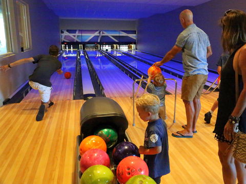 Bowlo Sports And Leisure Yamba - Darwin Holiday 2