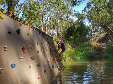 Challenge Hill - Darwin Holiday 0