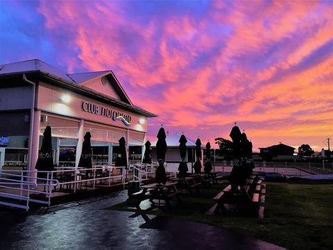 Club Narooma - Darwin Holiday 0