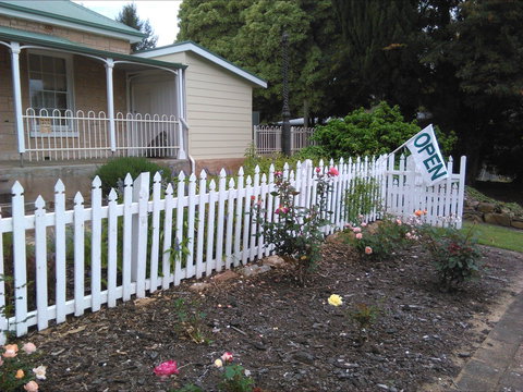 Mill Cottage Museum - Darwin Holiday 1