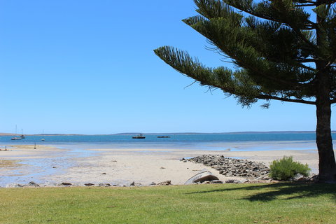 North Point Reserve (Mundy's Mooring) Playground - Darwin Holiday 0