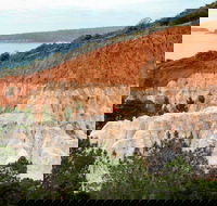Pinnacles Loop Walking Track - Darwin Holiday