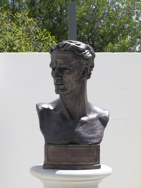 Adam Lindsay Gordon Bronze Bust - Darwin Holiday 0