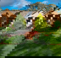 Calthorpes' House - Darwin Holiday