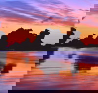 Camel Rock - Darwin Holiday