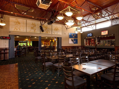 Canberra Irish Club - Darwin Holiday 1