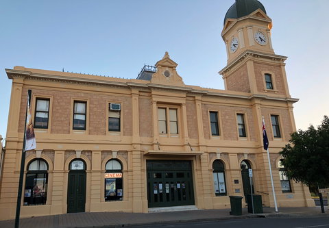 Cinema, Moonta - Darwin Holiday 2