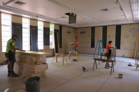Drill Hall Gallery - Darwin Holiday 1