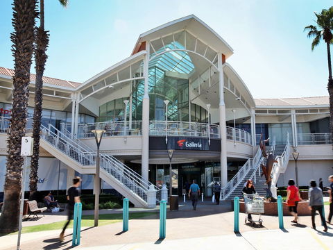 Galleria Shopping Centre - Darwin Holiday 0