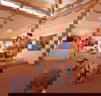 Gunyulgup Galleries - Darwin Holiday