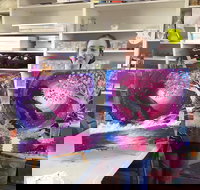 I Made it Creative Caf - Darwin Holiday