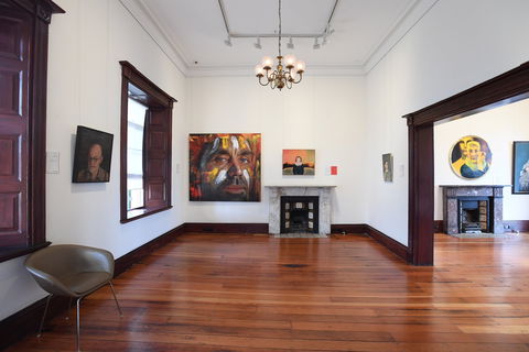 Juniper Hall - Darwin Holiday 0