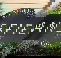 Mansfield Historical Society - Darwin Holiday