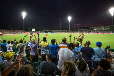 Manuka Oval - Darwin Holiday 0