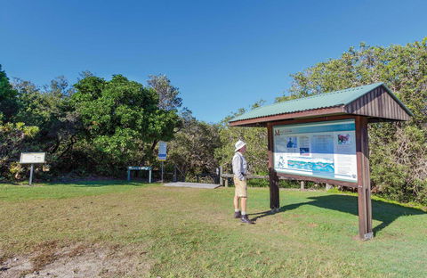 Mara Creek Picnic Area - Darwin Holiday 0