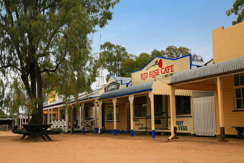 Miles - Darwin Holiday 0