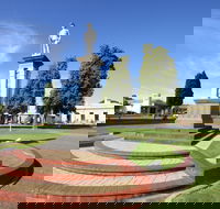 Naracoorte Town Square - Darwin Holiday