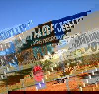 Nindigully - Darwin Holiday