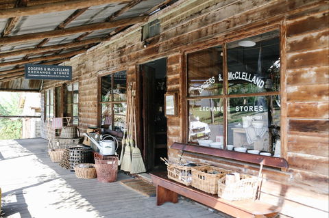 Odgers And McClelland Exchange Stores - Darwin Holiday 1