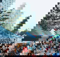 Surfers Paradise Beachfront Markets - Darwin Holiday