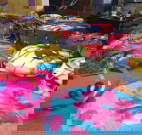 Tapatjatjaka Art and Crafts - Darwin Holiday