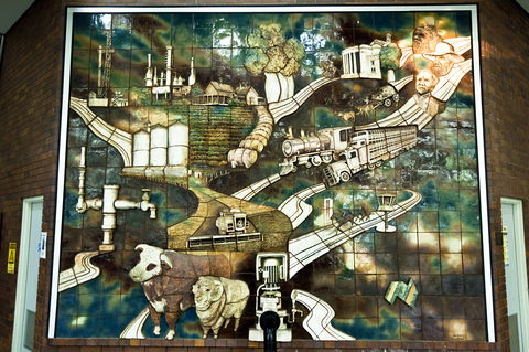 Three Dimensional Mural - Darwin Holiday 0