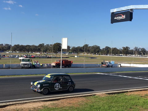Winton Motor Raceway - Darwin Holiday 1