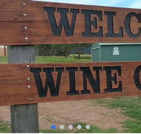 WCPTHV  Wine Country Private Transfers - Darwin Holiday