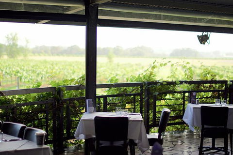 Hunter Valley Helicopter Tour With A Bubbly Breakfast - Darwin Holiday 1