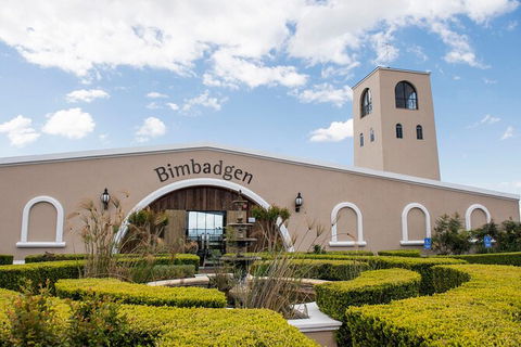 Bimbadgen Vineyard: Picnic And Premium Wine Tasting - Darwin Holiday 2