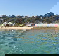 Mothers Beach Mornington - Darwin Holiday