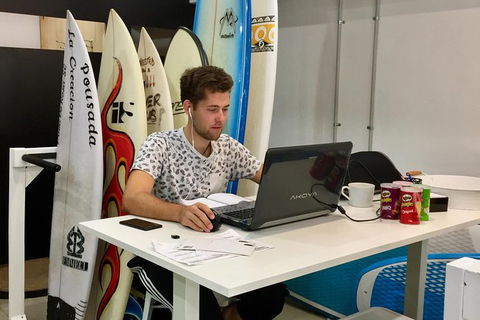 7 Day Surf Pack - Surf Manly Beach - Darwin Holiday 3