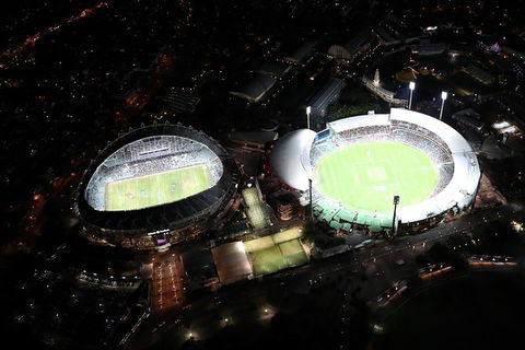 Fly By Night: Sydney Harbour Helicopter Tour - Darwin Holiday 5