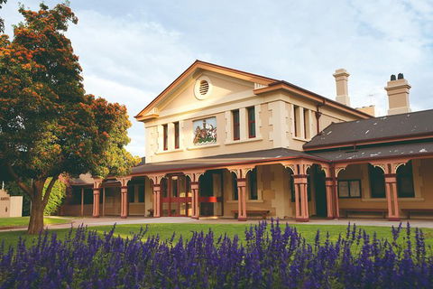 Half Day City Heritage Tour - Darwin Holiday 2