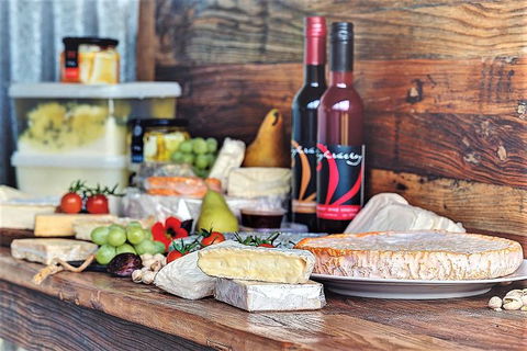 Artisan Cheese Tastings And Sales - Darwin Holiday 2