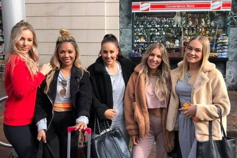 Sydney Limousine Services - Darwin Holiday 0