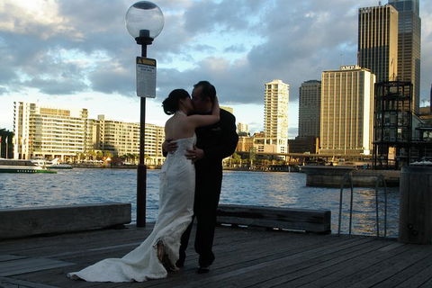 Limousine Services In Sydney Australia - Mercedes S Class And Sprinter 12seater - Darwin Holiday 12