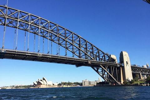 Private Sydney Harbour Sightseeing Cruise With Local Captain - Darwin Holiday 5